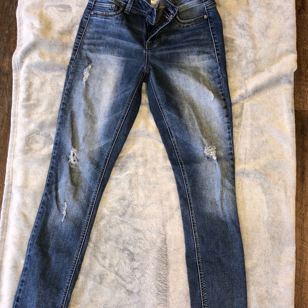 Maurices jeans